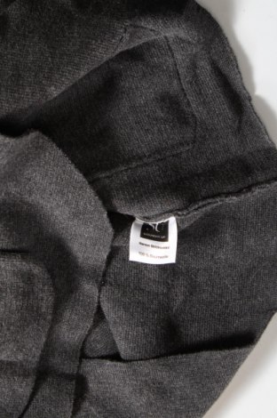 Damen Strickjacke Straight Up, Größe M, Farbe Grau, Preis 4,64 €