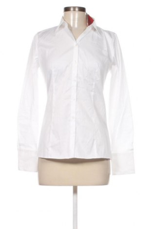 Дамска риза Hugo Boss, Размер S, Цвят Бял, Цена 222,00 лв.