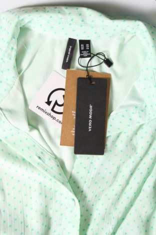Дамска риза Vero Moda, Размер XS, Цвят Зелен, Цена 14,00 лв.