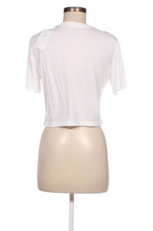 Γυναικείο t-shirt Nike, Μέγεθος L, Χρώμα Λευκό, Τιμή 20,33 €