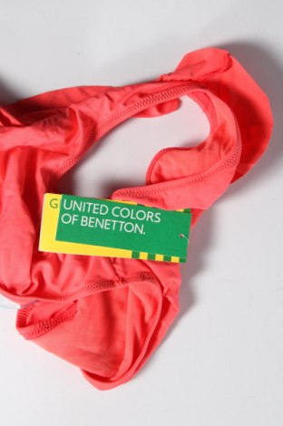 Costum de baie de damă United Colors Of Benetton, Mărime S, Culoare Roz, Preț 22,37 Lei