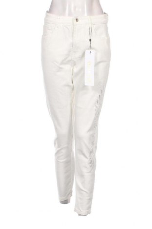 Γυναικείο Τζίν Answear, Μέγεθος M, Χρώμα Λευκό, Τιμή 13,75 €