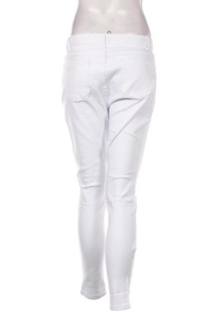 Damskie jeansy Answear, Rozmiar L, Kolor Biały, Cena 105,44 zł