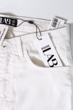 Дамски дънки Answear, Размер S, Цвят Бял, Цена 35,88 лв.