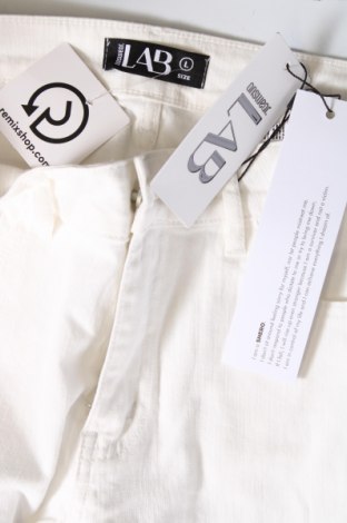 Γυναικείο Τζίν Answear, Μέγεθος M, Χρώμα Λευκό, Τιμή 16,36 €