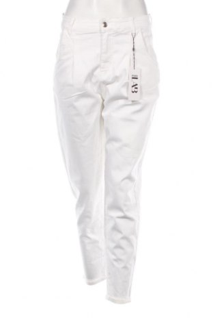 Γυναικείο Τζίν Answear, Μέγεθος M, Χρώμα Λευκό, Τιμή 16,60 €