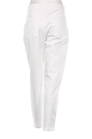 Дамски дънки Answear, Размер M, Цвят Бял, Цена 46,00 лв.