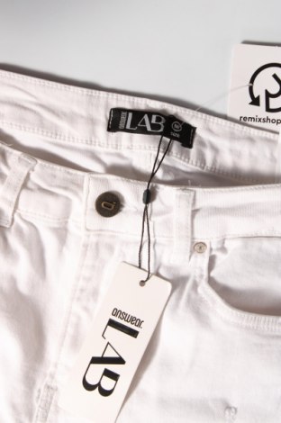 Damskie jeansy Answear, Rozmiar M, Kolor Biały, Cena 93,18 zł