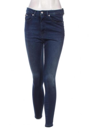 Dámske džínsy  BOSS, Veľkosť M, Farba Modrá, Cena  106,15 €