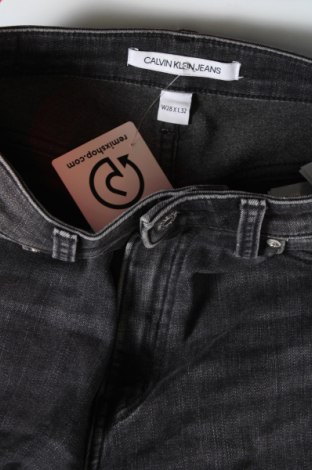 Damskie jeansy Calvin Klein Jeans, Rozmiar M, Kolor Czarny, Cena 232,94 zł