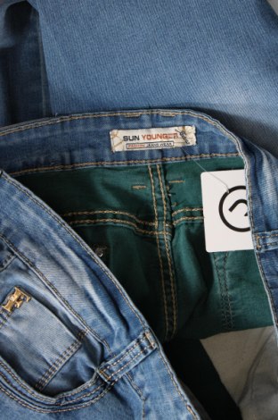 Дамски дънки Fashion Jeans, Размер M, Цвят Син, Цена 16,80 лв.