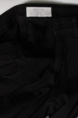 Dámské džíny  Noisy May, Velikost M, Barva Černá, Cena  247,00 Kč