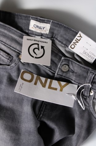 Dámske džínsy  ONLY, Veľkosť M, Farba Sivá, Cena  12,27 €