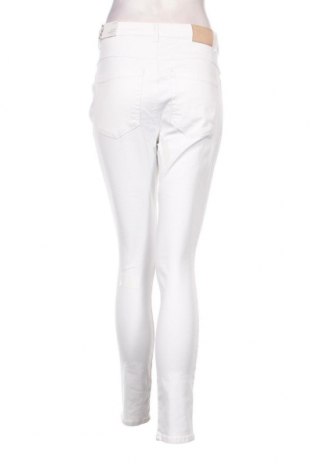 Damen Jeans ONLY, Größe XL, Farbe Weiß, Preis 12,97 €