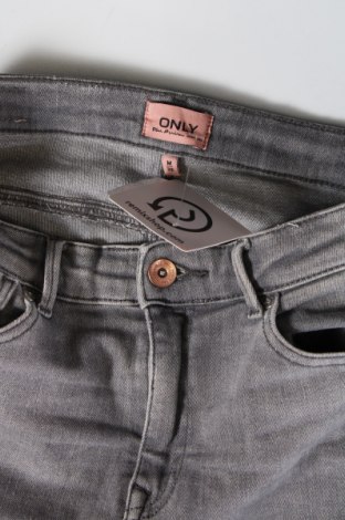 Dámske džínsy  ONLY, Veľkosť M, Farba Sivá, Cena  8,76 €