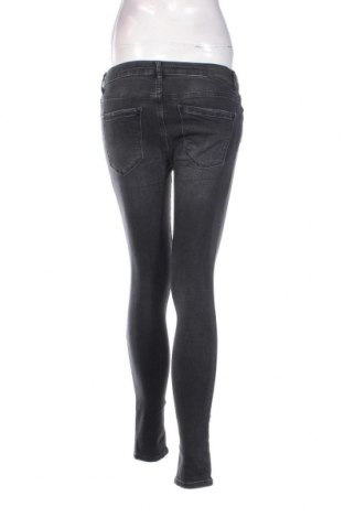 Blugi de femei Perfect Jeans By Gina Tricot, Mărime M, Culoare Gri, Preț 23,69 Lei