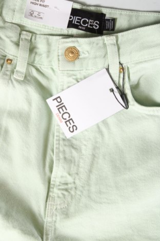 Damen Jeans Pieces, Größe M, Farbe Grün, Preis 15,77 €