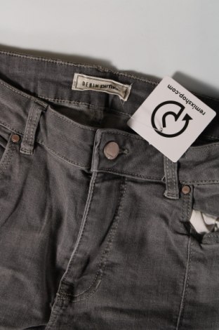 Damen Jeans Pimkie, Größe M, Farbe Grau, Preis € 3,63