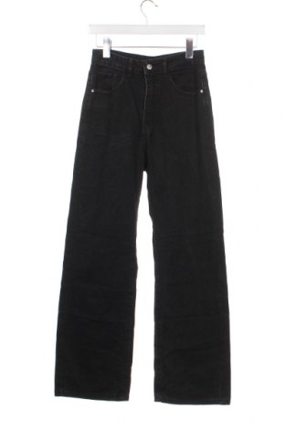 Dámske džínsy  SHEIN, Veľkosť XS, Farba Čierna, Cena  5,92 €