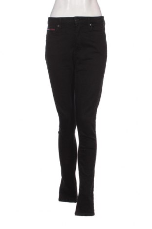 Дамски дънки Tommy Jeans, Размер M, Цвят Черен, Цена 31,92 лв.