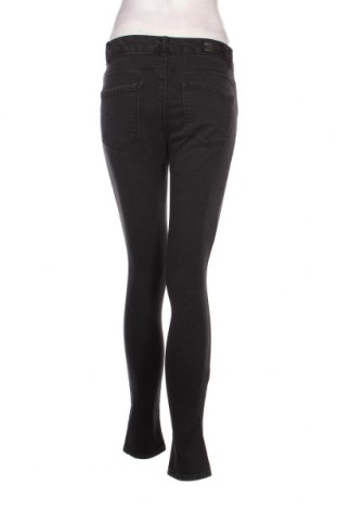 Damen Jeans Vero Moda, Größe S, Farbe Schwarz, Preis 3,51 €