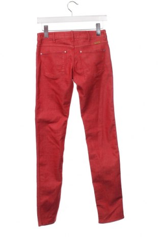 Dámské džíny  Wrangler, Velikost S, Barva Červená, Cena  252,00 Kč