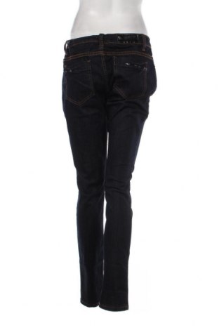 Damen Jeans Yessica, Größe M, Farbe Blau, Preis 3,83 €