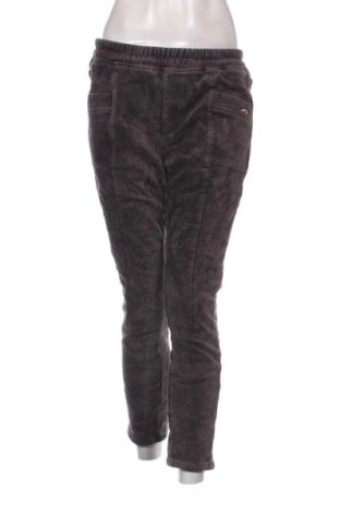 Pantaloni de velvet de femei, Mărime M, Culoare Maro, Preț 20,99 Lei