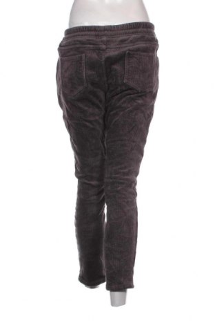 Damen Cordhose, Größe M, Farbe Braun, Preis 3,49 €