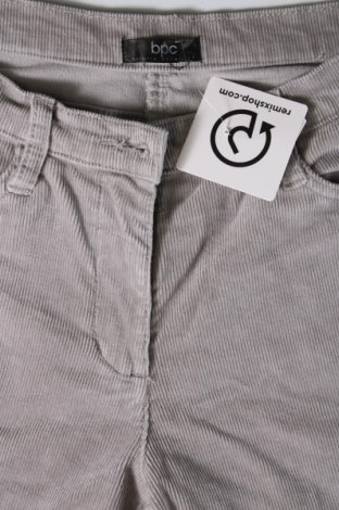 Дамски джинси Bpc Bonprix Collection, Размер M, Цвят Сив, Цена 6,67 лв.
