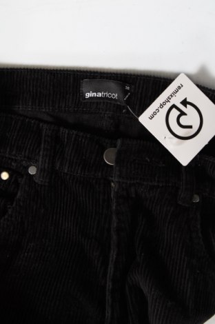 Дамски джинси Gina Tricot, Размер S, Цвят Черен, Цена 8,00 лв.