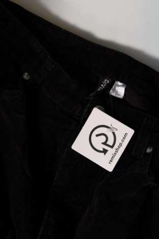 Дамски джинси H&M Divided, Размер L, Цвят Черен, Цена 8,70 лв.