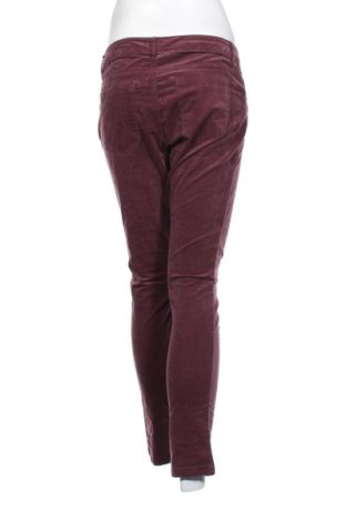Дамски джинси Jean Pascale, Размер M, Цвят Лилав, Цена 8,12 лв.