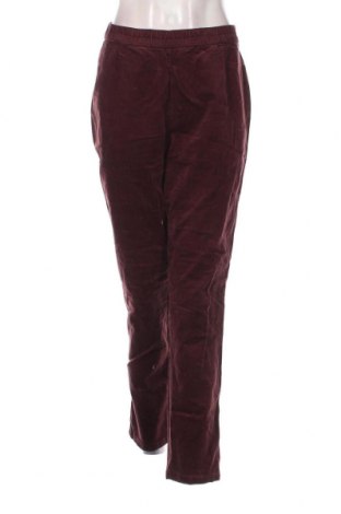 Γυναικείο κοτλέ παντελόνι Marks & Spencer, Μέγεθος XL, Χρώμα Κόκκινο, Τιμή 12,37 €