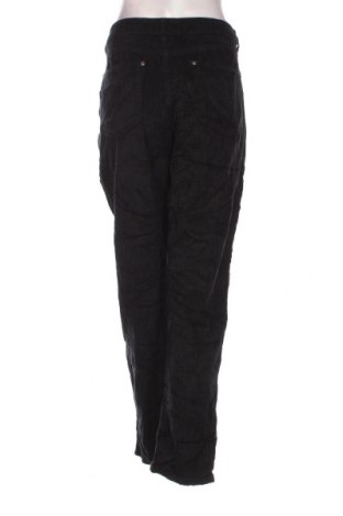 Γυναικείο κοτλέ παντελόνι Pretty Little Thing, Μέγεθος XL, Χρώμα Μαύρο, Τιμή 4,13 €