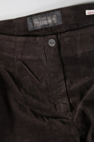 Pantaloni de velvet de femei Vanilia, Mărime M, Culoare Gri, Preț 19,08 Lei