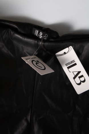 Γυναικείο κοντό δερμάτινο παντελόνι Answear, Μέγεθος L, Χρώμα Μαύρο, Τιμή 14,54 €