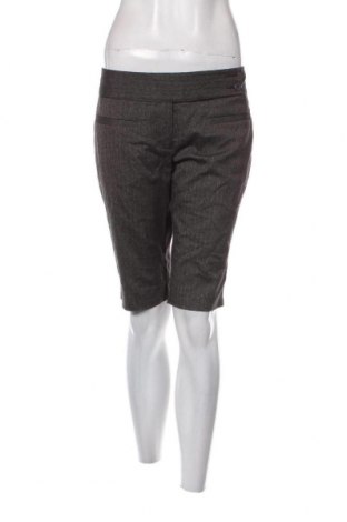 Дамски къс панталон, Размер M, Цвят Кафяв, Цена 10,45 лв.