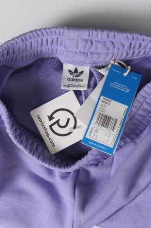 Γυναικείο κοντό παντελόνι Adidas Originals, Μέγεθος XS, Χρώμα Βιολετί, Τιμή 13,67 €