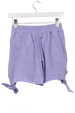 Pantaloni scurți de femei Adidas Originals, Mărime XS, Culoare Mov, Preț 335,53 Lei