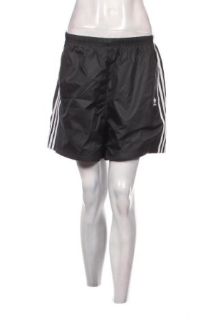 Γυναικείο κοντό παντελόνι Adidas Originals, Μέγεθος M, Χρώμα Μαύρο, Τιμή 20,41 €