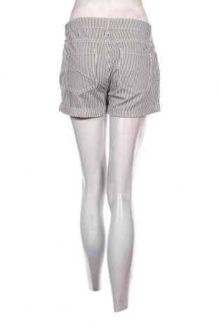 Γυναικείο κοντό παντελόνι Aniston, Μέγεθος S, Χρώμα Πράσινο, Τιμή 15,98 €