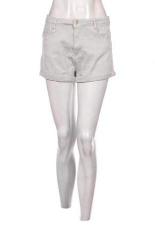 Дамски къс панталон Answear, Размер L, Цвят Бежов, Цена 25,11 лв.