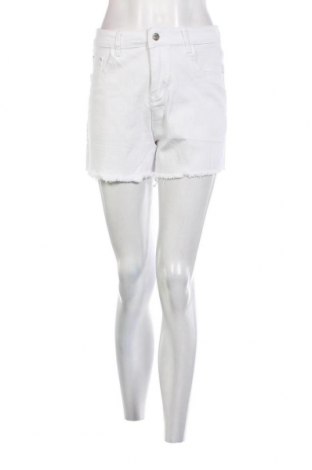 Γυναικείο κοντό παντελόνι Answear, Μέγεθος L, Χρώμα Λευκό, Τιμή 15,02 €
