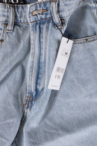 Pantaloni scurți de femei Answear, Mărime M, Culoare Albastru, Preț 101,97 Lei