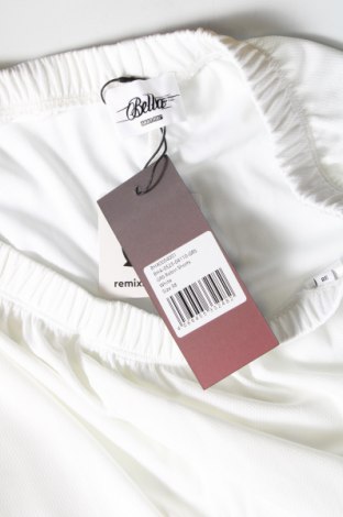 Дамски къс панталон Bella X ABOUT YOU, Размер M, Цвят Бял, Цена 22,44 лв.