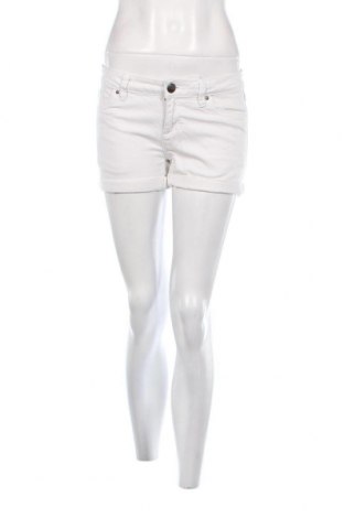 Γυναικείο κοντό παντελόνι Edc By Esprit, Μέγεθος S, Χρώμα Λευκό, Τιμή 4,46 €