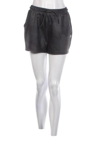 Γυναικείο κοντό παντελόνι FILA, Μέγεθος S, Χρώμα Γκρί, Τιμή 9,92 €