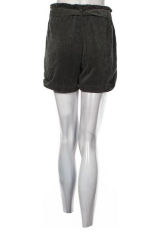 Damen Shorts Fb Sister, Größe S, Farbe Grün, Preis 13,22 €
