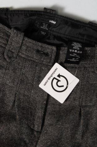 Дамски къс панталон H&M, Размер M, Цвят Кафяв, Цена 12,54 лв.